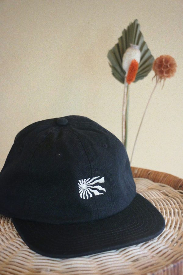 Laze Cap · Black