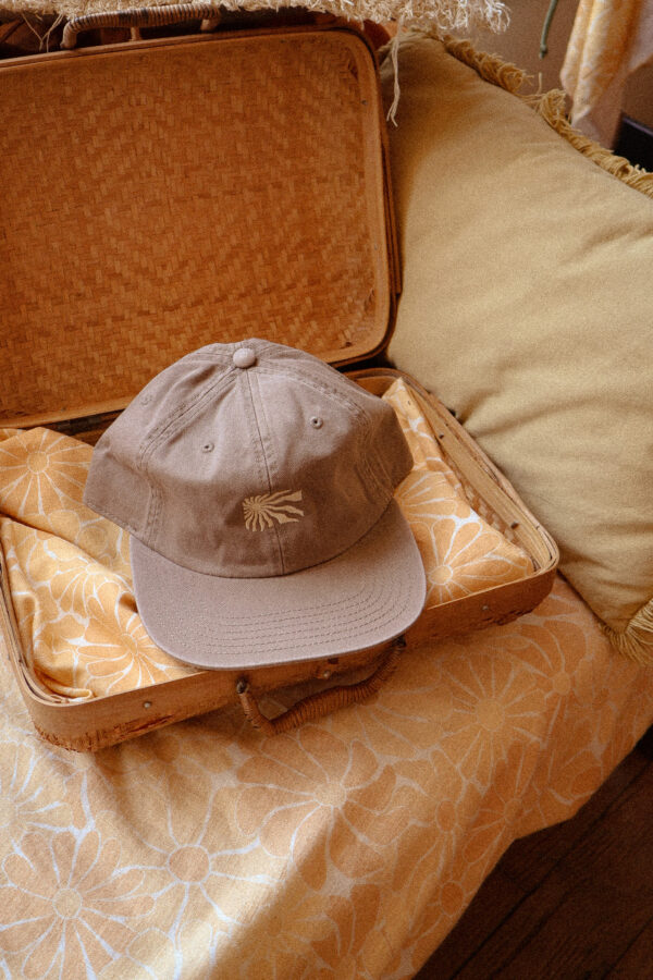 Laze Cap · Beige