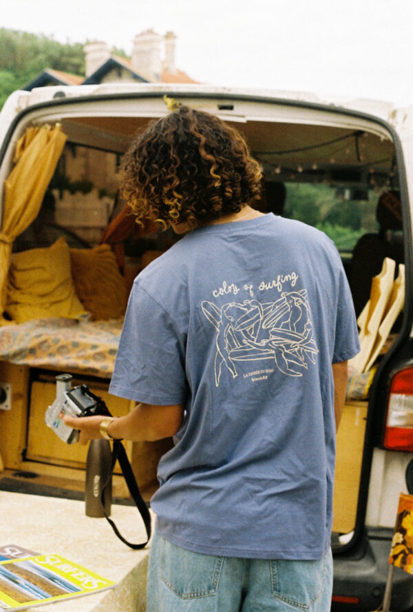 La danse du surf · Tee – Image 7