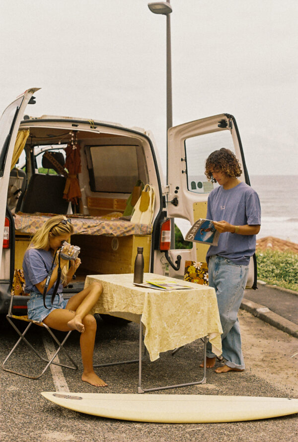 La danse du surf · Tee – Image 3