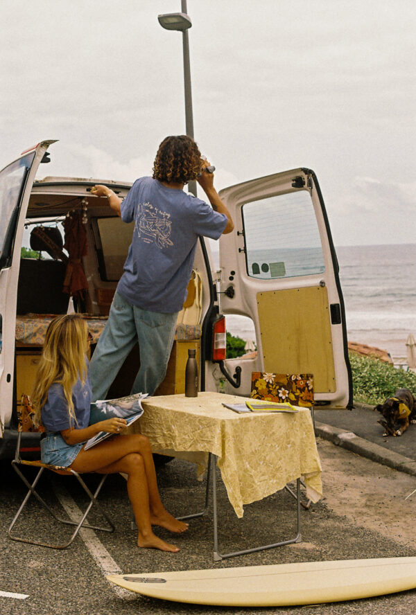 La danse du surf · Tee – Image 5